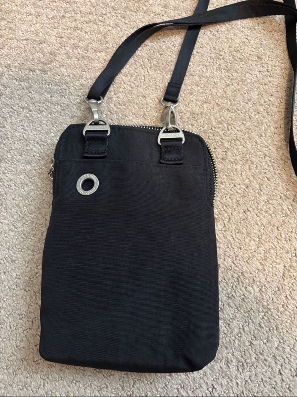 Baggallini Small Nylon Crossbody Purse Bag - Picture 2 of 8